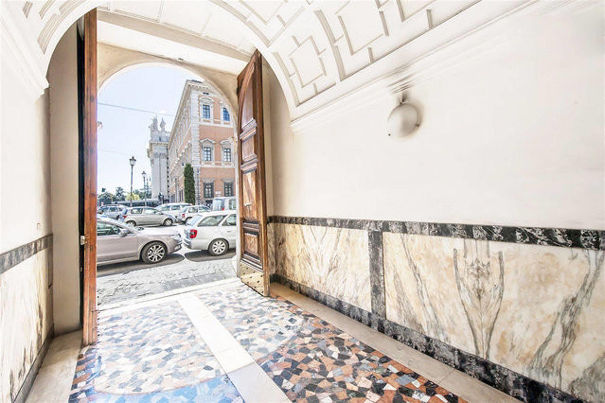 Laterani Suite Ρώμη Εξωτερικό φωτογραφία